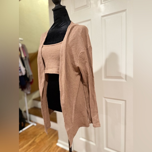 Shein 2-Piece Waffle Knit Lounge Set - Cardigan & Crop Top, Taupe Size Medium - Picture 3 of 5